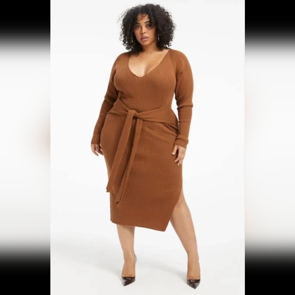 NWT! GOOD AMERICAN Belted Long Sleeve Dress